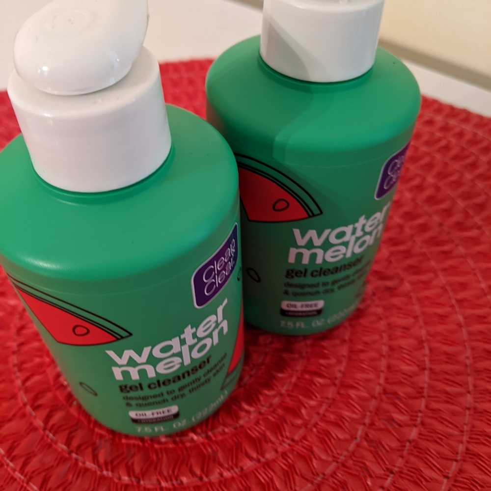 Clean & Clear watermelon gel facial cleanser all free size 7.5 fl oz 2 pack